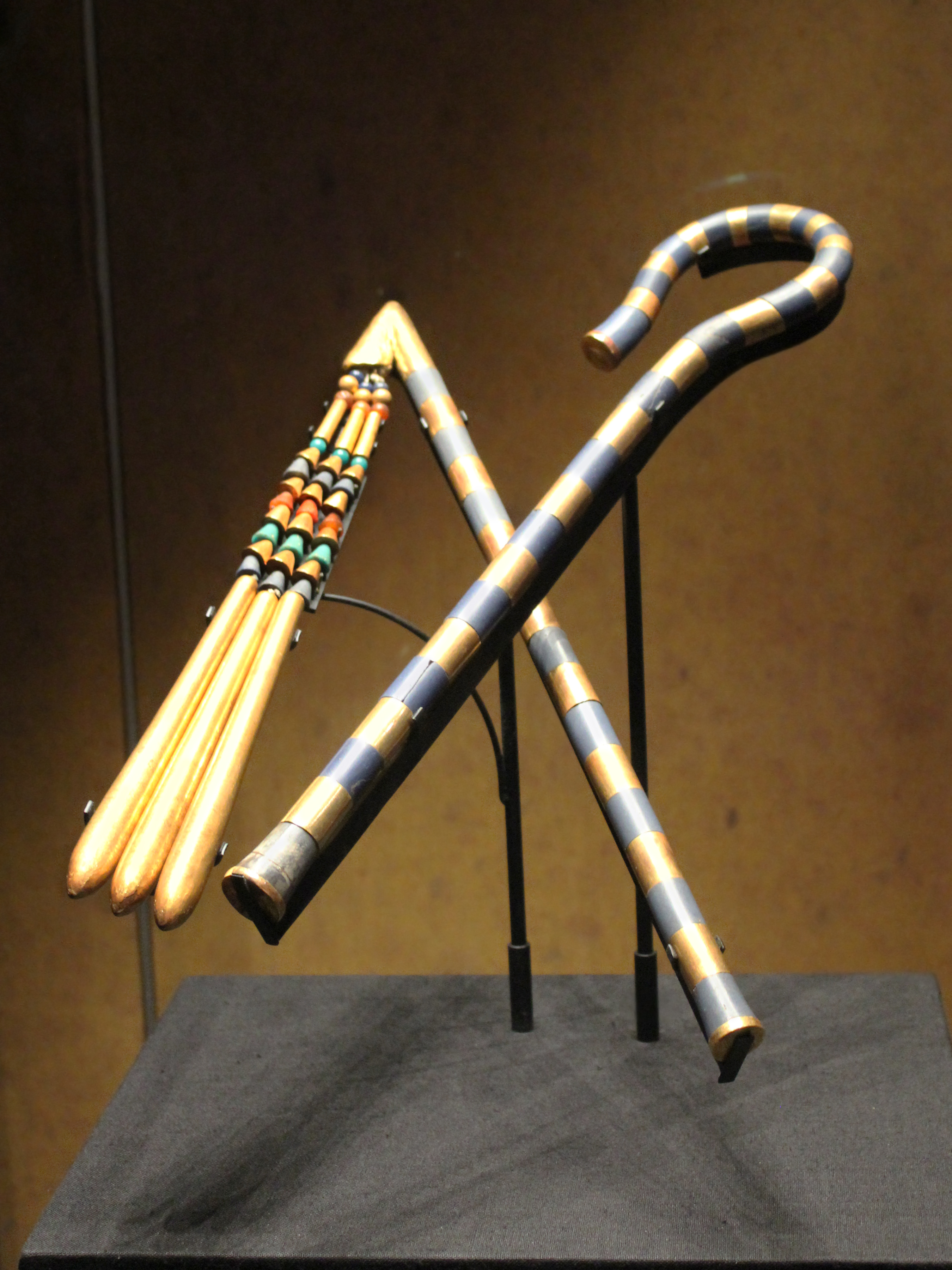 GEM 39175 Copper Heqa Crook of Tutankhamun heqa-flail