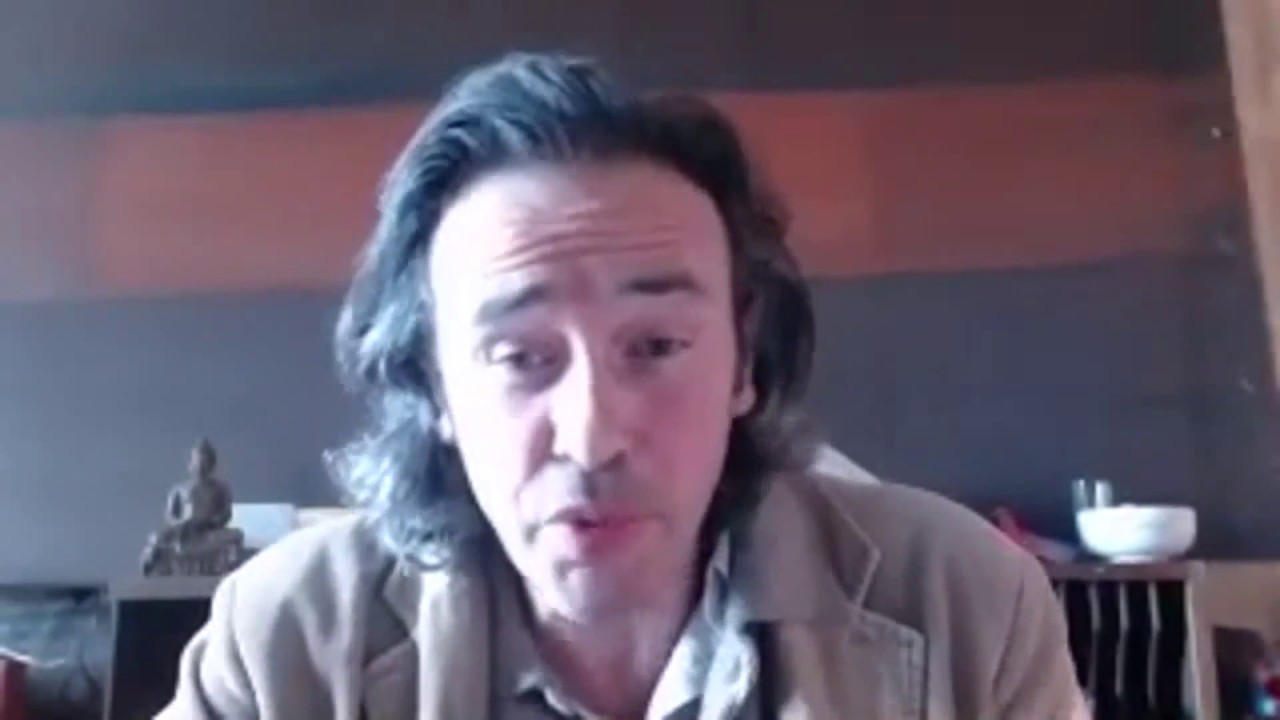 Extrait de Repenser l'Argent en Conscience avec Mathieu Coste - YouTube