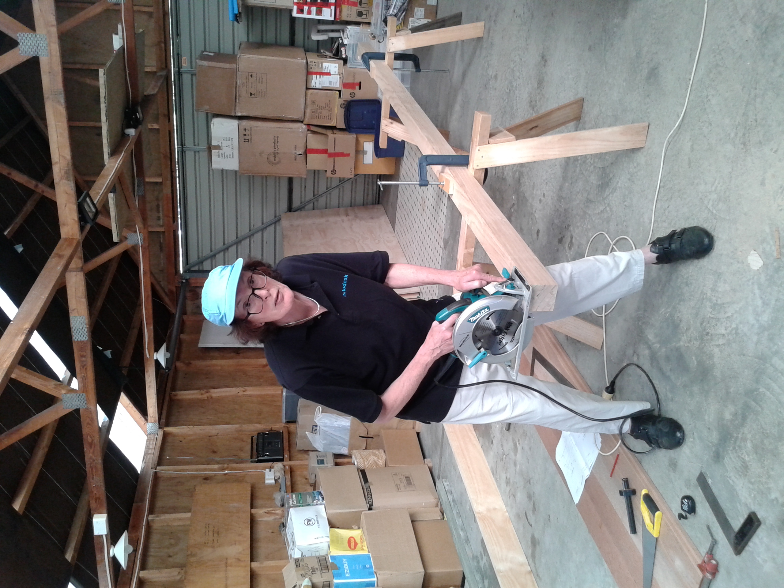 WorkBench001