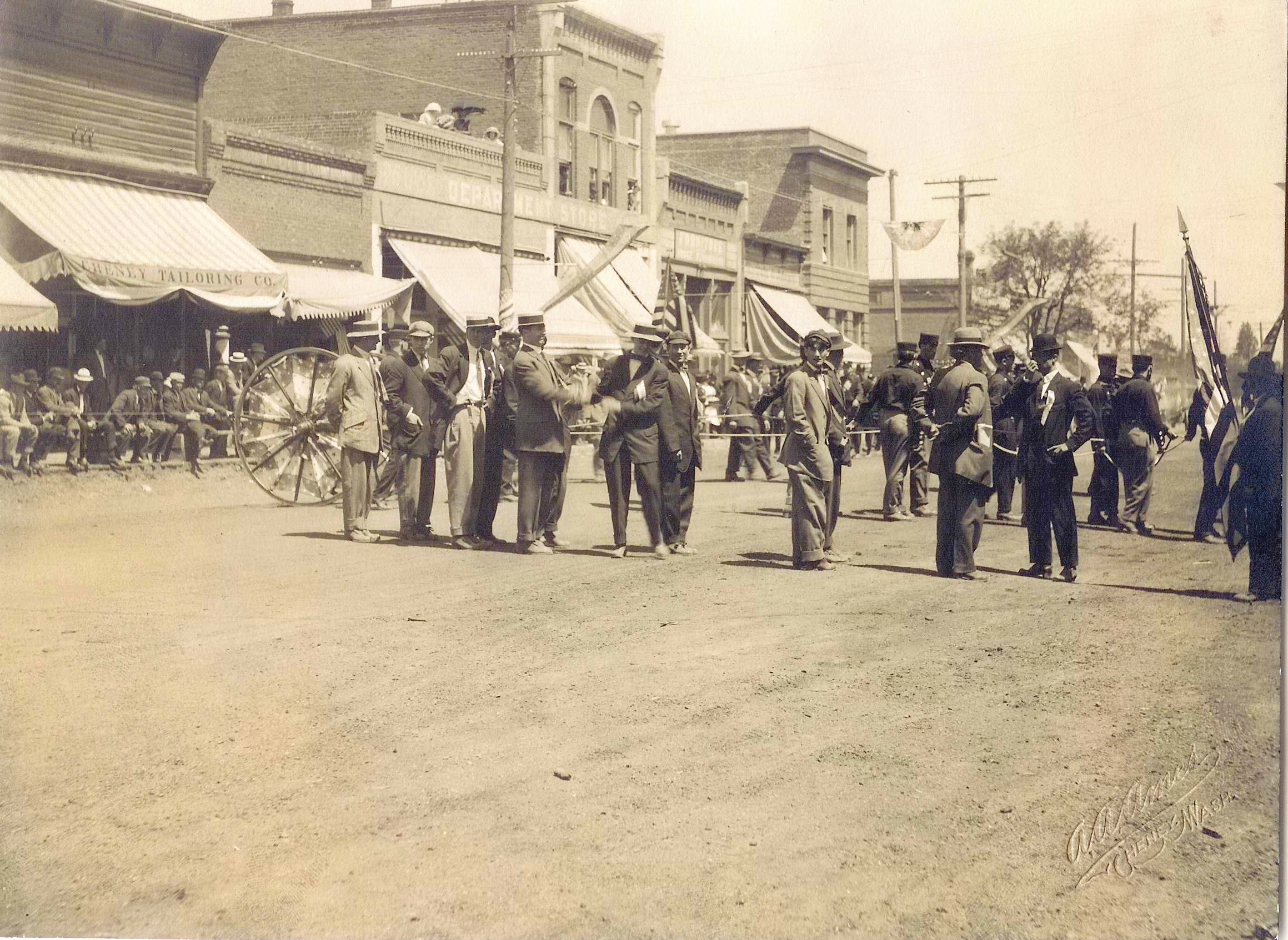 19381