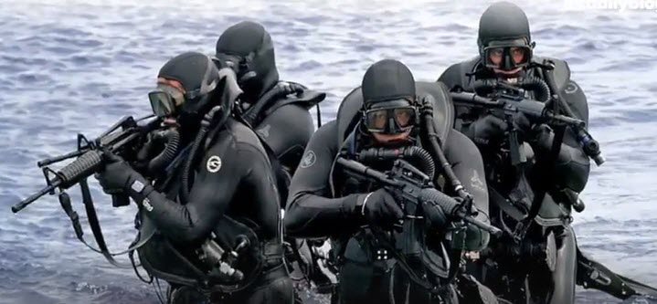 FOUR NAVY SEALS    2026-02-12_14-51-39